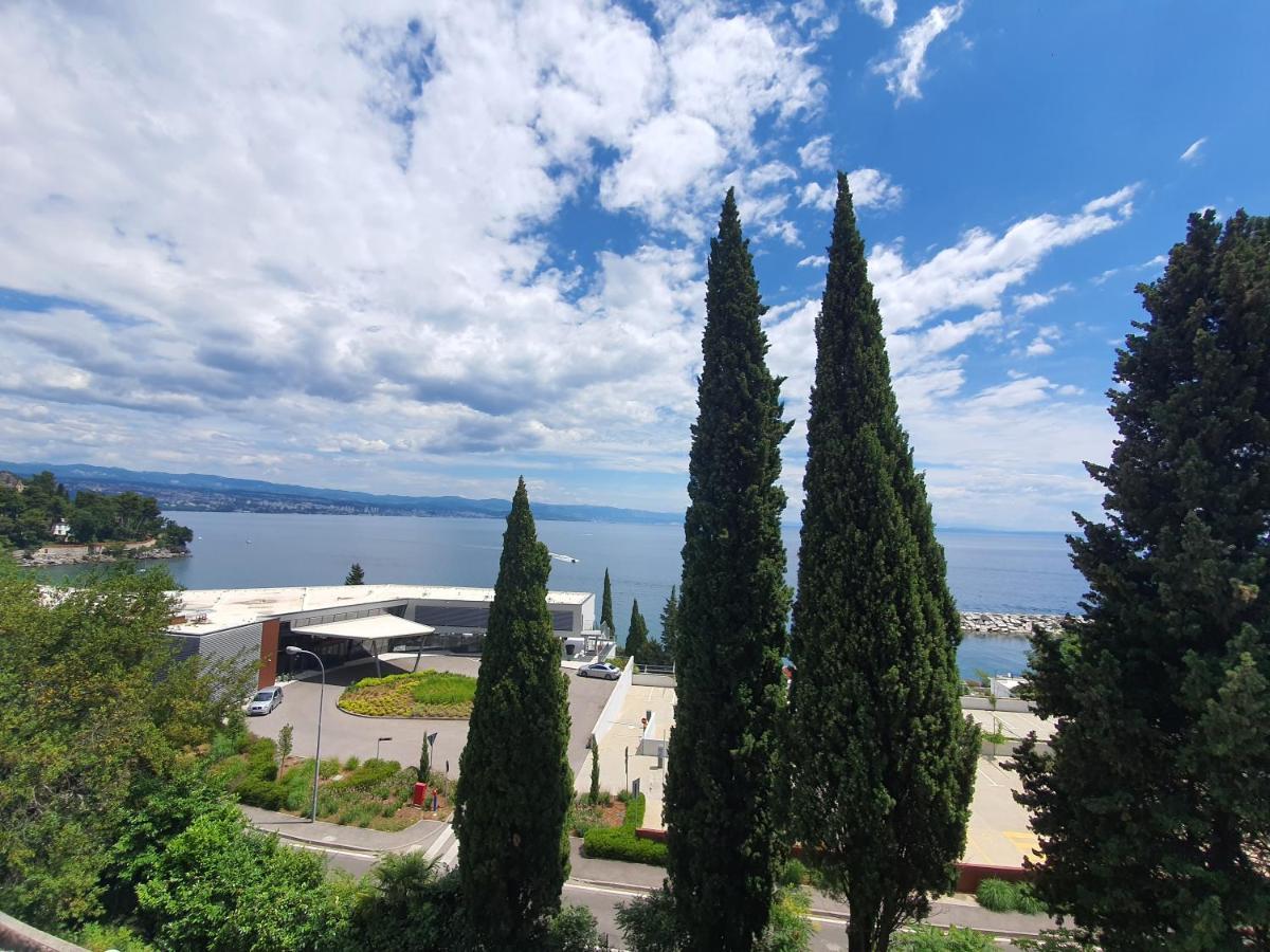Apartments Alyssa Ičići Zewnętrze zdjęcie